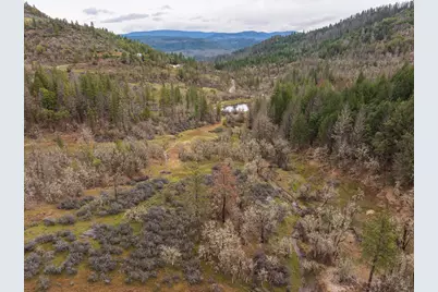 2527 Crowfoot Road, Eagle Point, OR 97524 - Photo 17