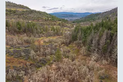 2527 Crowfoot Road, Eagle Point, OR 97524 - Photo 15
