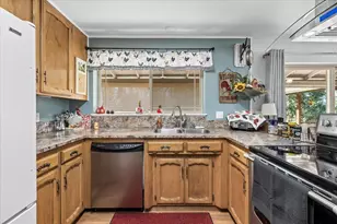 4214 Midway Ave, Grants Pass, OR 97527 - Photo 15