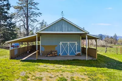 4214 Midway Avenue, Grants Pass, OR 97527 - Photo 53