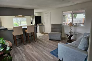 380 W Gregory Rd, Central Point, OR 97502 - Photo 3