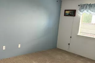 415 Marion Ln, Grants Pass, OR 97527 - Photo 9