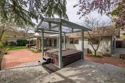 711 NW Amelia Drive, Grants Pass, OR 97526 - Photo 37