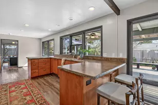 711 NW Amelia Dr, Grants Pass, OR 97526 - Photo 15