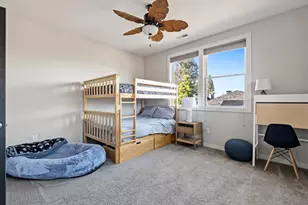 19183 NW Mount Shasta Dr, Bend, OR 97703 - Photo 33