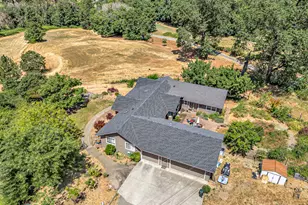 1775 Wards Creek Rd, Rogue River, OR 97537 - Photo 41