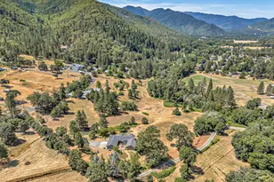 1775 Wards Creek Rd, Rogue River, OR 97537 - Photo 49