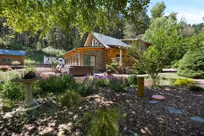487 Wagon Trail, Jacksonville, OR 97530 - Photo 7