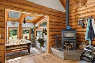 487 Wagon Trail, Jacksonville, OR 97530 - Photo 25