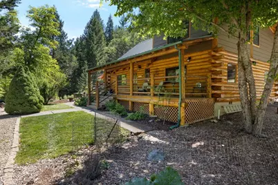 487 Wagon Trail, Jacksonville, OR 97530 - Photo 9