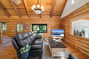 487 Wagon Trail, Jacksonville, OR 97530 - Photo 17