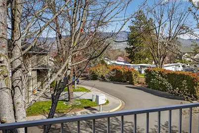 262 Meadow Drive, Ashland, OR 97520 - Photo 27