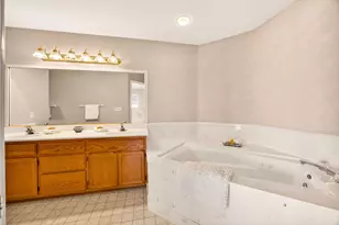 262 Meadow Dr, Ashland, OR 97520 - Photo 29