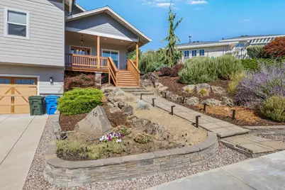 16 Terra Linda Court, Eagle Point, OR 97524 - Photo 5
