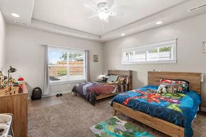 16 Terra Linda Court, Eagle Point, OR 97524 - Photo 19