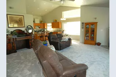 1017 Bismark Street, Klamath Falls, OR 97601 - Photo 13