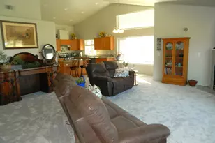 1017 Bismark St, Klamath Falls, OR 97601 - Photo 13