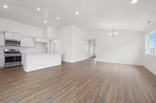 4124 SW Pumice Ave, Redmond, OR 97756 - Photo 5