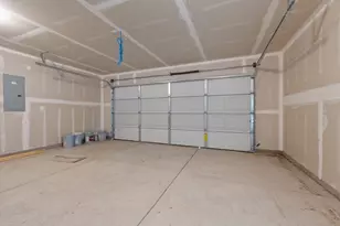 4124 SW Pumice Ave, Redmond, OR 97756 - Photo 43