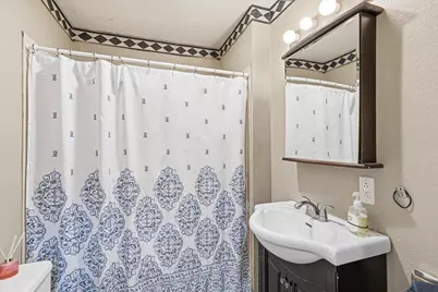 707 SW I Street, Grants Pass, OR 97526 - Photo 13