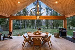 17181 Merganser Dr, Bend, OR 97707 - Photo 9