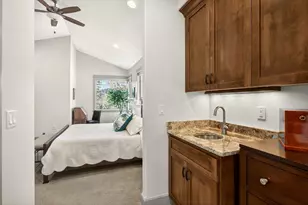 814 Steepleview Dr, Jacksonville, OR 97530 - Photo 57