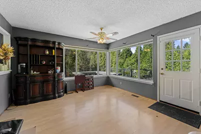 287 Surrey Drive, Grants Pass, OR 97526 - Photo 11