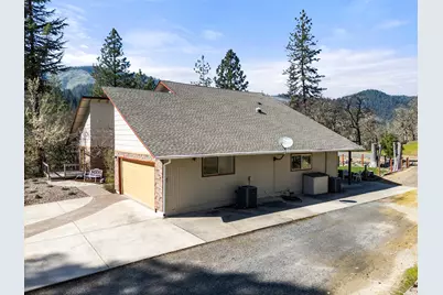 4490 Foots Creek Right Fork Road, Gold Hill, OR 97525 - Photo 5