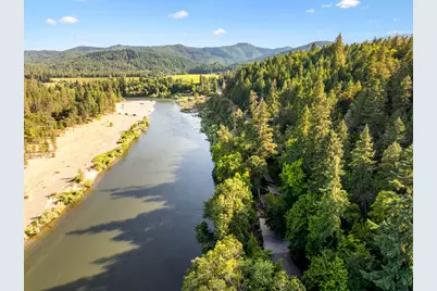 4941 Riverbanks Road, Grants Pass, OR 97527 - Photo 57