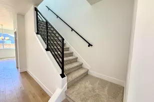 21404 SE Krakatoa Ct, Bend, OR 97702 - Photo 5