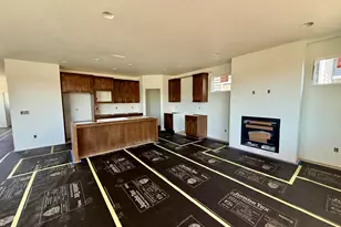 21404 SE Krakatoa Ct, Bend, OR 97702 - Photo 5