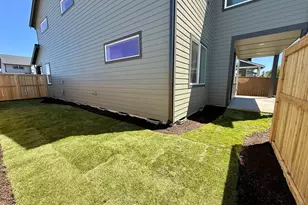 21404 SE Krakatoa Ct, Bend, OR 97702 - Photo 37