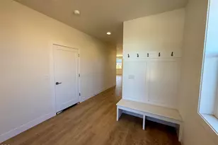21404 SE Krakatoa Ct, Bend, OR 97702 - Photo 5