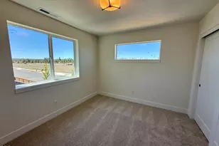 21404 SE Krakatoa Ct, Bend, OR 97702 - Photo 23