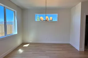 21404 SE Krakatoa Ct, Bend, OR 97702 - Photo 17