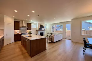 21404 SE Krakatoa Ct, Bend, OR 97702 - Photo 9