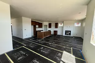 21404 SE Krakatoa Ct, Bend, OR 97702 - Photo 3