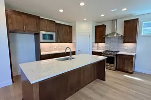 21404 SE Krakatoa Ct, Bend, OR 97702 - Photo 7