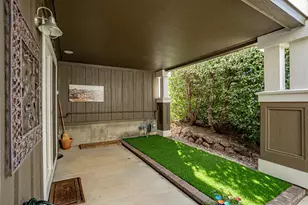583 Plum Ridge Ct, Ashland, OR 97520 - Photo 9