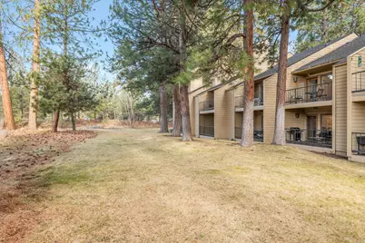 19717 SW Mount Bachelor Drive #UNIT 151, Bend, OR 97702 - Photo 3