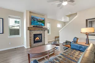 63169 NE Hadley Pl, Bend, OR 97701 - Photo 5