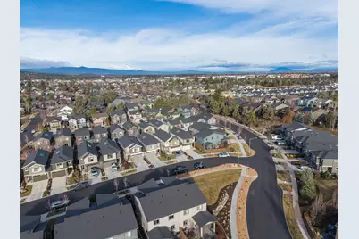 63169 NE Hadley Place, Bend, OR 97701 - Photo 29