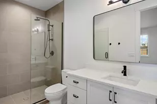 19114 Trailhead Ct, Bend, OR 97702 - Photo 17