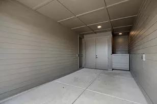 19114 Trailhead Ct, Bend, OR 97702 - Photo 17