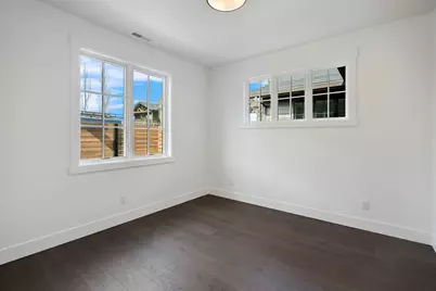 19114 Trailhead Court #11, Bend, OR 97702 - Photo 15