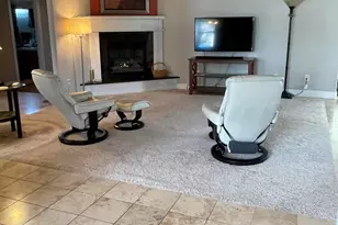 374 Leandra Ln, Eagle Point, OR 97524 - Photo 3