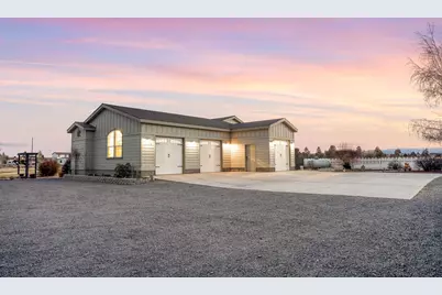 21435 Modoc Lane, Bend, OR 97702 - Photo 13