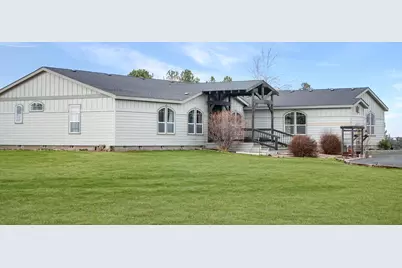 21435 Modoc Lane, Bend, OR 97702 - Photo 5