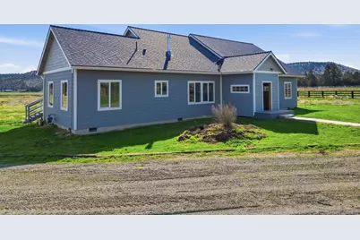 8905 NW Elizabeth Way, Prineville, OR 97754 - Photo 3