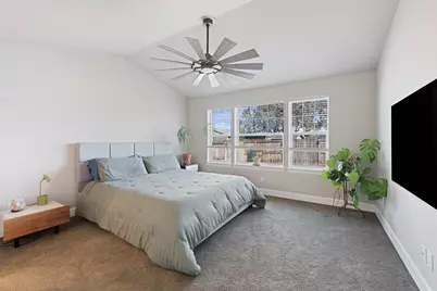 270 NW 33rd Street, Redmond, OR 97756 - Photo 13